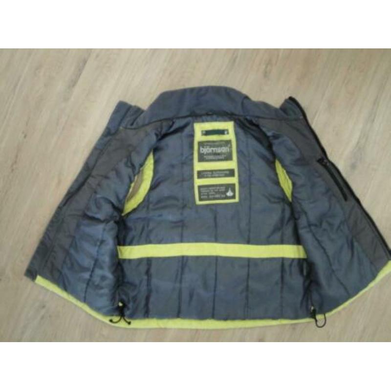 Bodywarmer in mt 128 van het merk Bjórnson