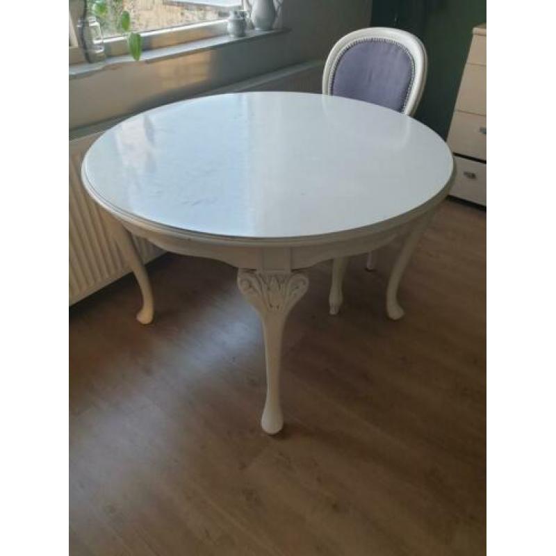 OPKNAPPERS ronde tafel tafel met 3 stoelen