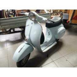 Vespa V50 1970 scooter oldtimer