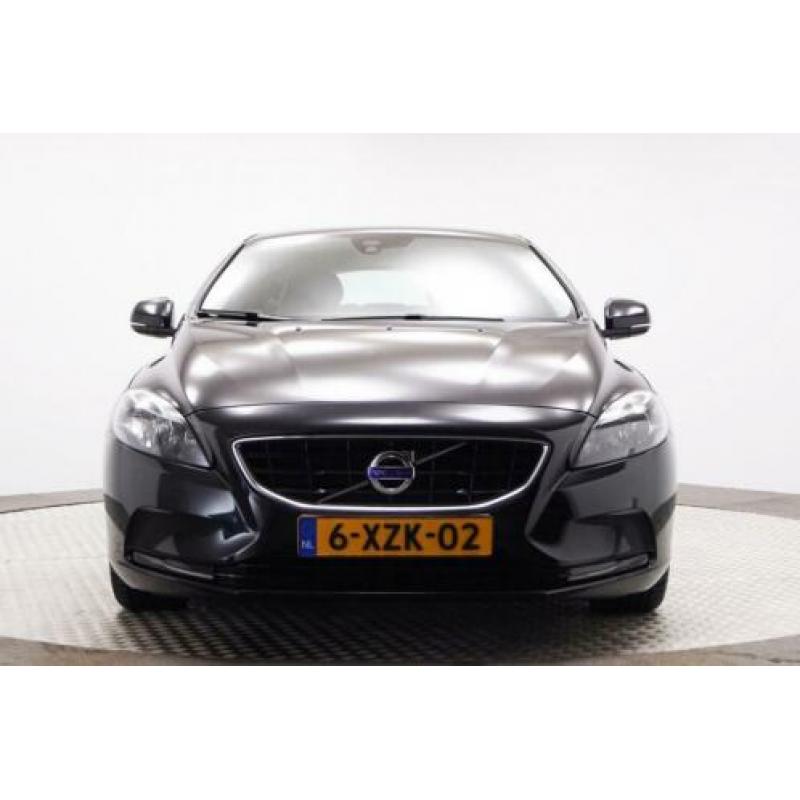 Volvo V40 D2 Momentum Business Navi Lmv Pdc Stoelverwarming