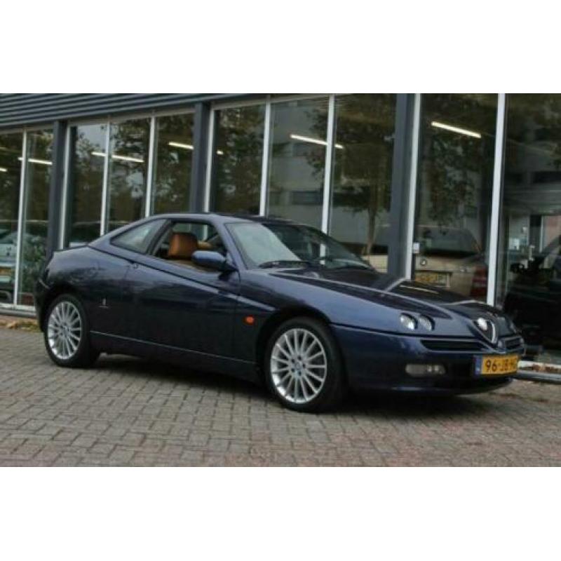 Alfa Romeo GTV 2.0-16V T.Spark?bj 2002 o.h.historie NIEUWE A