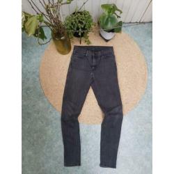 Levi's high waisted skinny jeans maat 28 grijze spijkerbroek