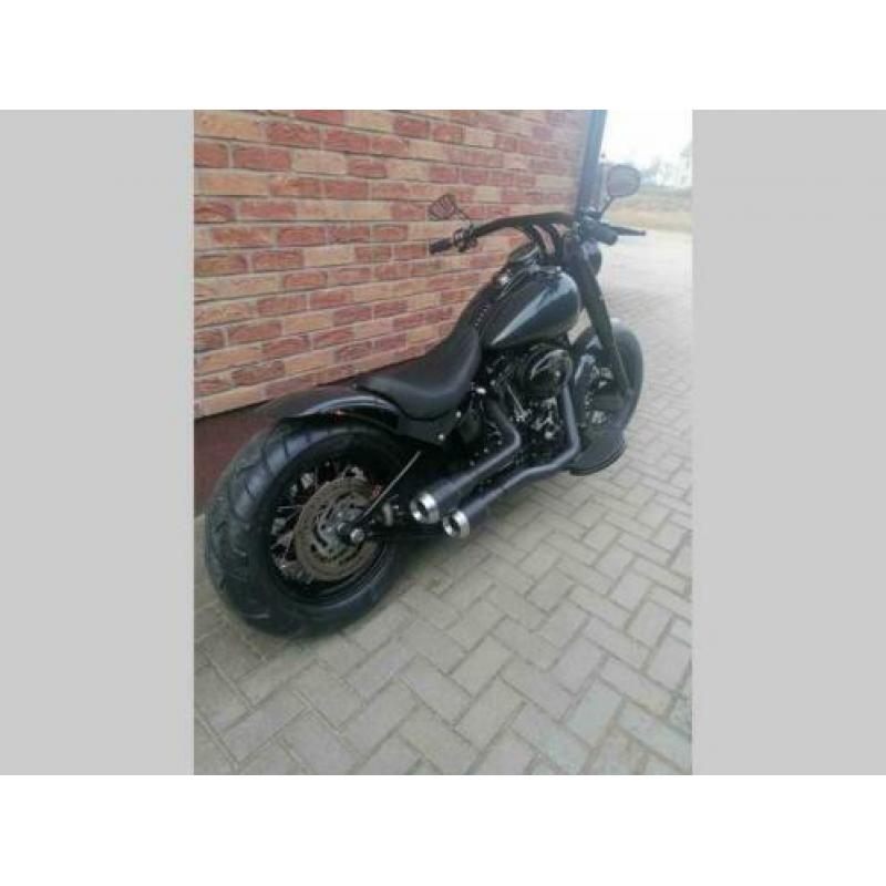 HARLEY-DAVIDSON SOFTAIL SLIM S FLSS (bj 2012)