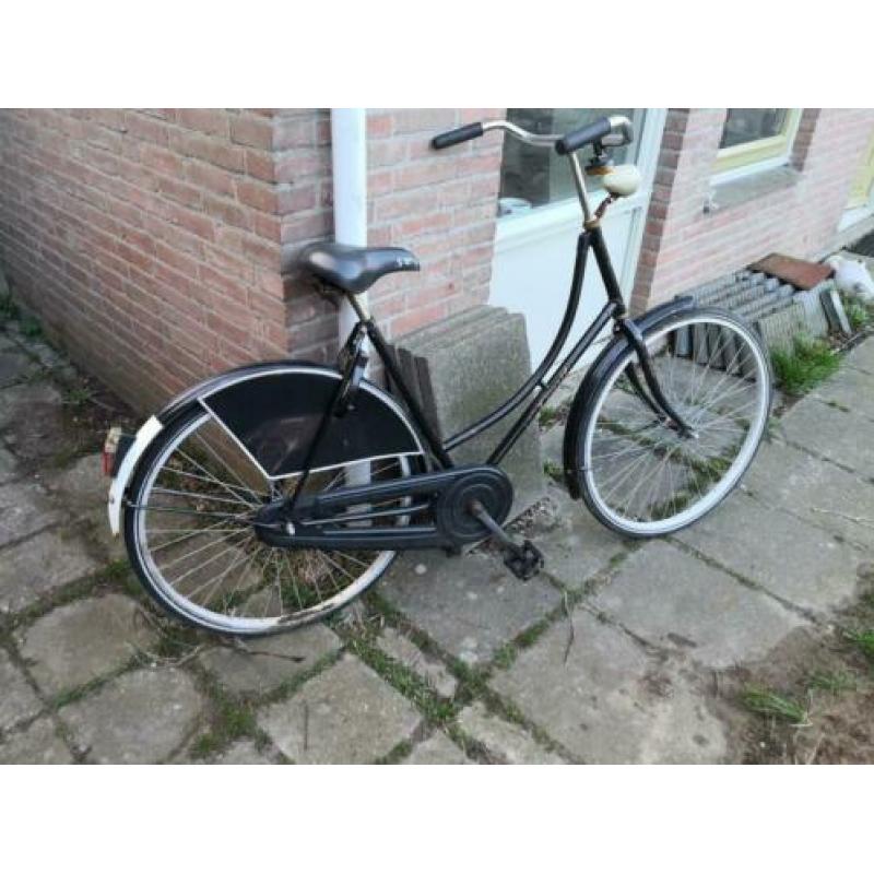 Drie Opknap Damesfietsen Te Koop partij