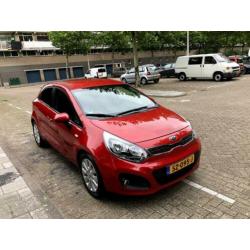 KIA RIO 1.4 Cvvt 109pk Eco Dynamics 5D ( 2014 Rood