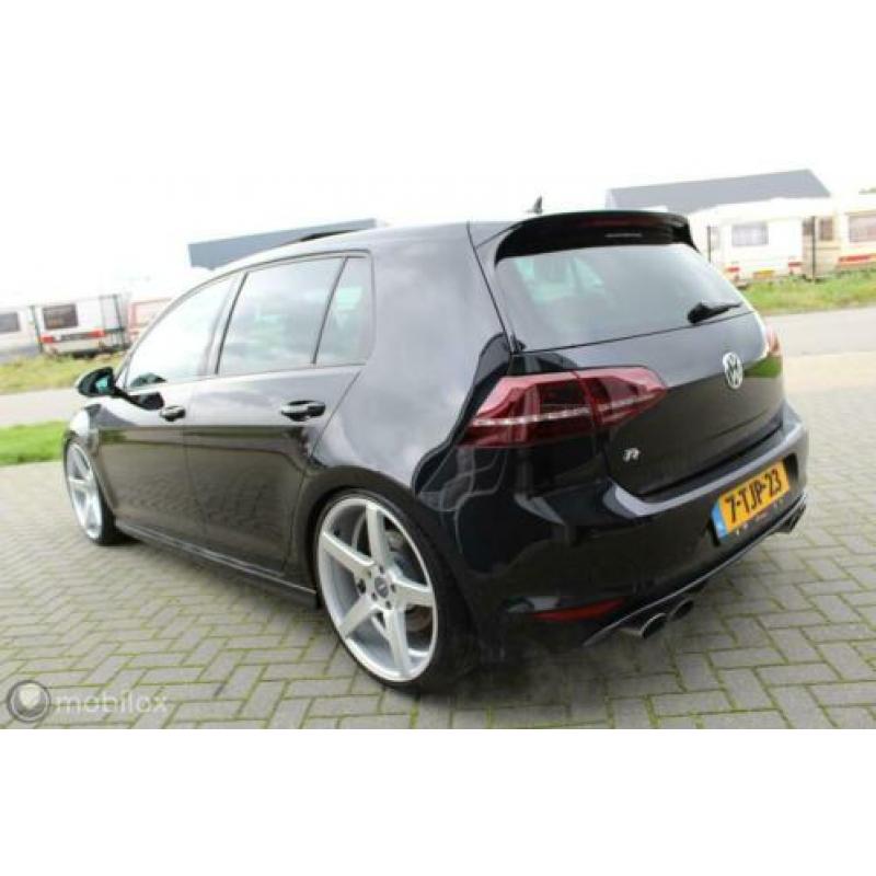 Volkswagen Golf 2.0 TSI R 4Motion bomvol opties!