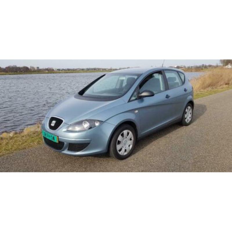 Seat Altea 1.6 75KW 2005 Blauw