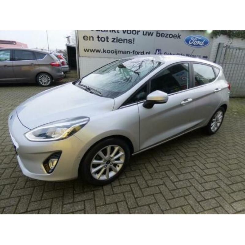 Ford Fiesta 1.0 EcoBoost 100pk 5D Titanium NAVI, PDC V+A