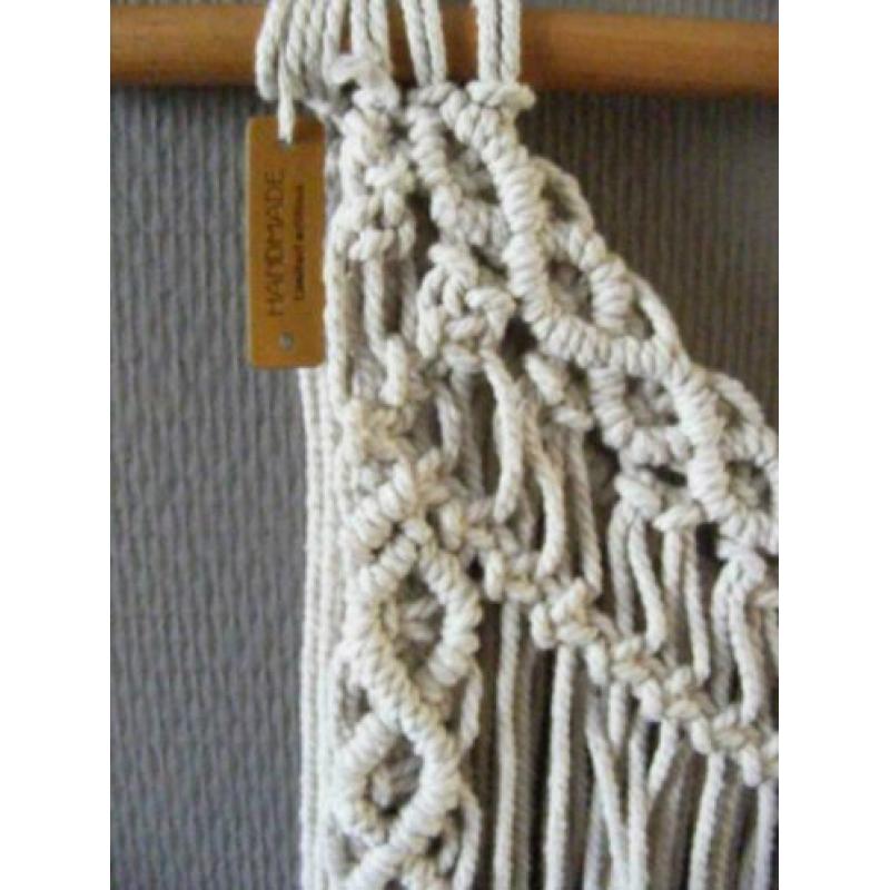 Macrame wandhanger licht hout