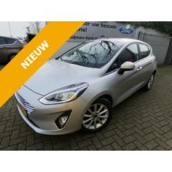 Ford Fiesta 1.0 EcoBoost 100pk 5D Titanium NAVI, PDC V+A