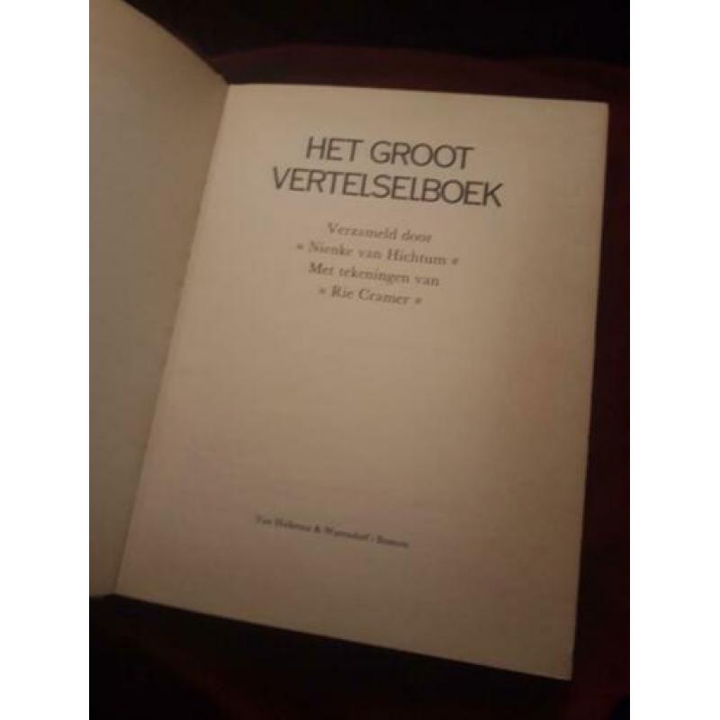 Het groot vertelselboek-Nienke van Hichtum platen Rie Cramer