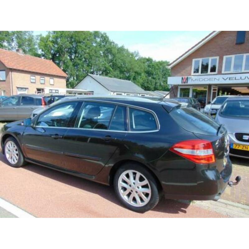 Renault Laguna Estate 2.0 dCi Dynamique Automaat Clima / Nav