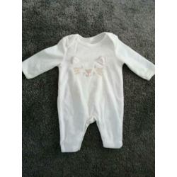 Baby kleertjes maat 56