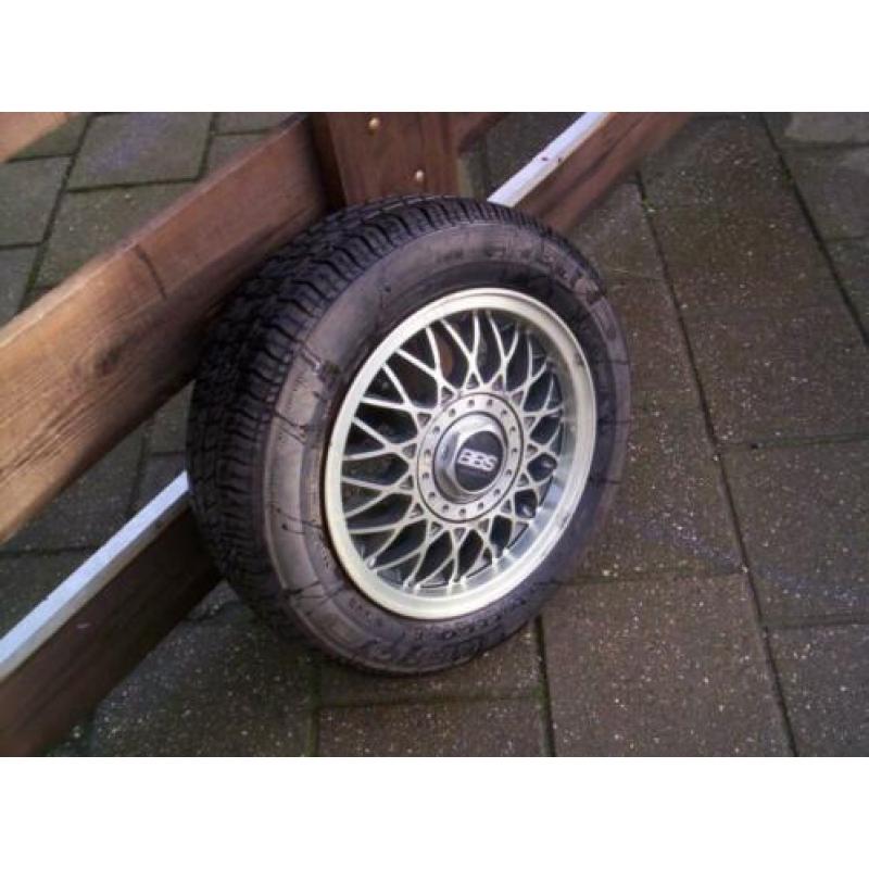 BBS velgen 4 stuks met naafdoppen en banden 175/65 R14