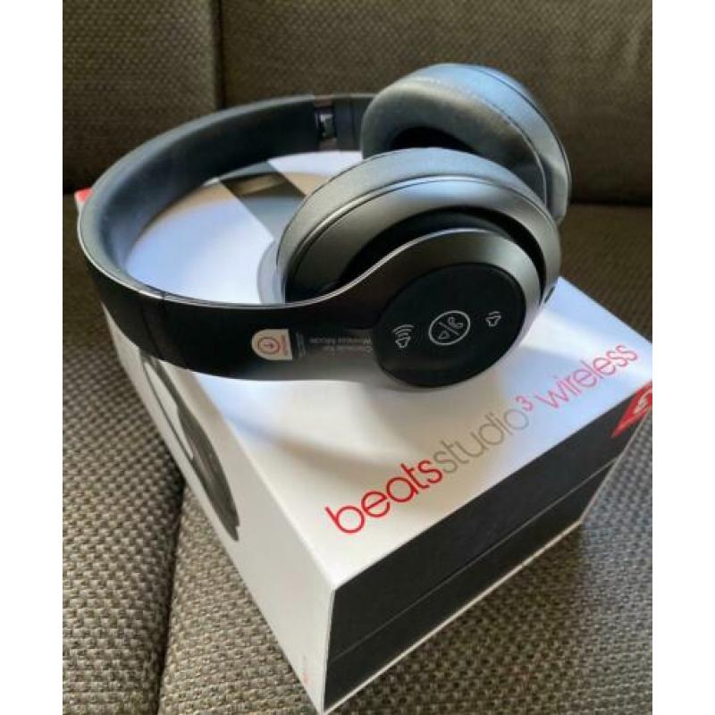 Beats Studio 3 wireless