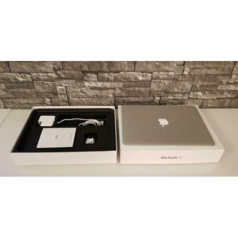 Mooie Apple MacBook Air 13" / 2013/ 256GB COMPLEET