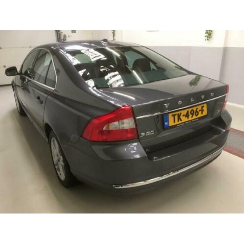 Volvo S80 2.4 D5 Geartronic Executive 2006 Grijs