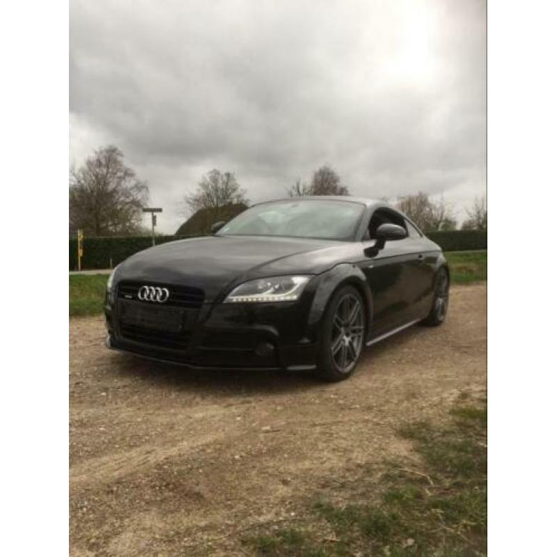 Audi TT 2.0 TFSI 211pk Quattro Automaat S-Line *Bomvol!*