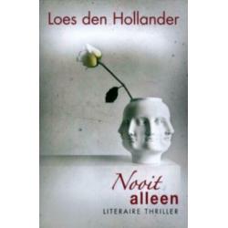 Loes den Hollander- Nooit alleen