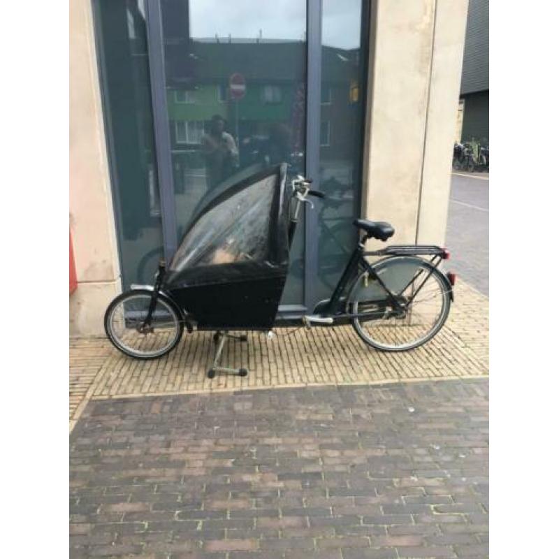 Bakfiets met huif. OPKNAPPER