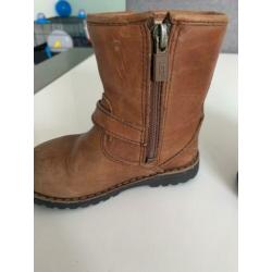 UGG laarsjes maat 22,5