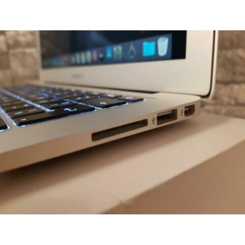 Mooie Apple MacBook Air 13" / 2013/ 256GB COMPLEET