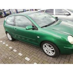 Volkswagen Polo 1.4 - 2002 Groen