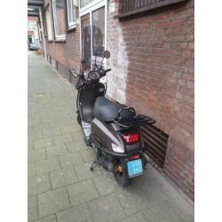 Scooter blauw kenteken