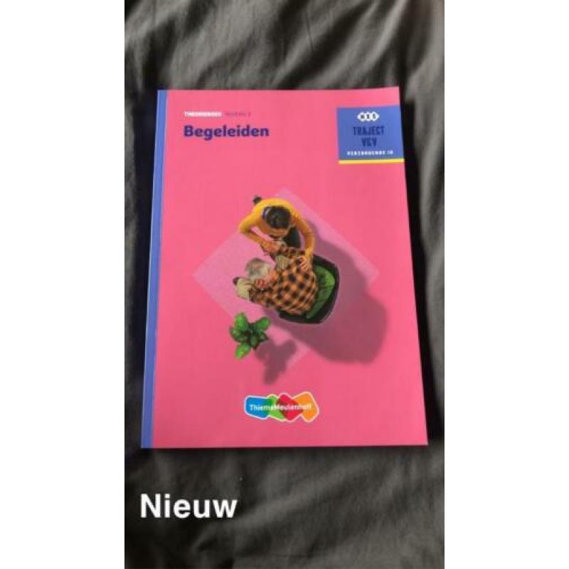 Studieboeken verzorgende IG kraamzorg niveau 3