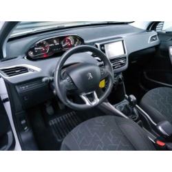 Peugeot 2008 1.2 PureTech Active | Parkeer sensoren | Airco