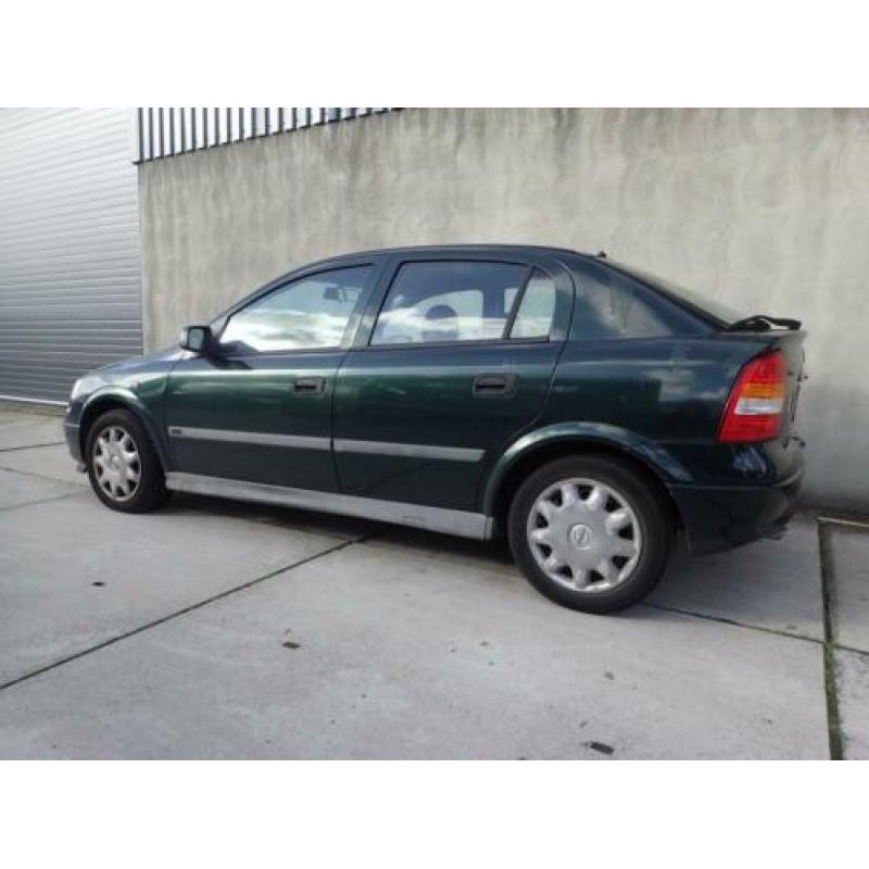 Opel Astra 1.6-16V Sport airco