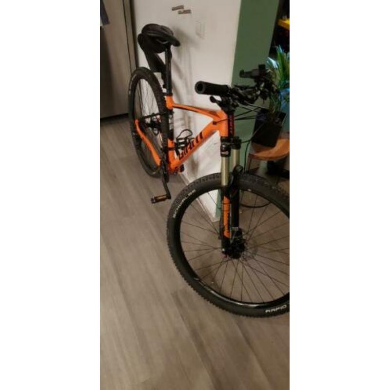 Giant Fathom 29er mountainbike