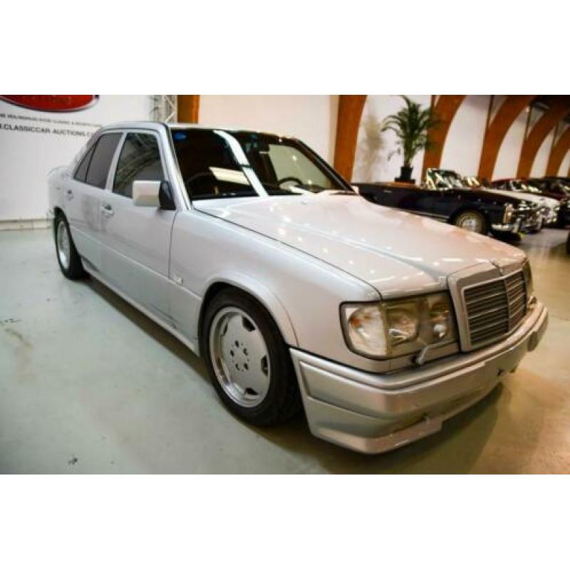 Mercedes-benz 300 E 3.4 AMG