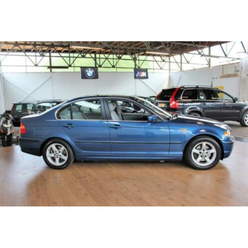 BMW 3-serie 325i - BTW Auto - Youngtimer - Zeer nette staat