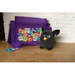 Furby hasbro grijze furbie jongen meisje gratis furby tas