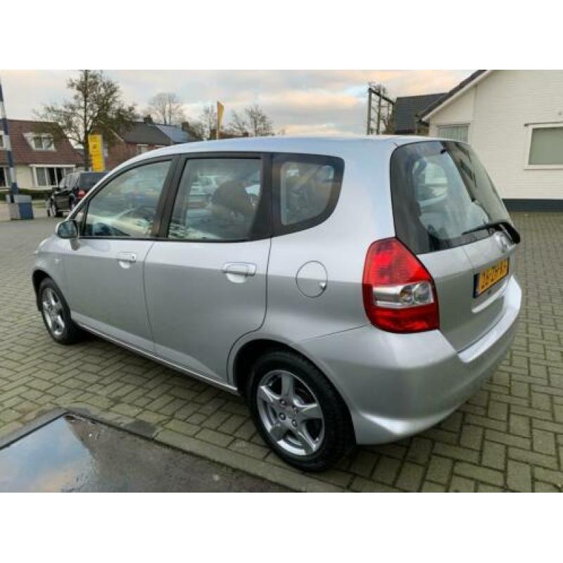 Honda JAZZ 1.2 S AIRCO Uitzonderlijk mooi!