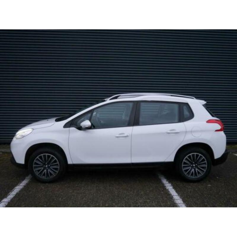 Peugeot 2008 1.2 PureTech Active | Parkeer sensoren | Airco