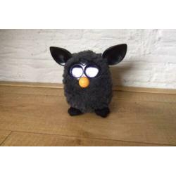 Furby hasbro grijze furbie jongen meisje gratis furby tas