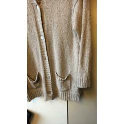 Prachtig beige lang vest PULLS maat L 42