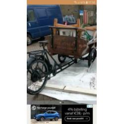 Bakfiets Antiek //Oldtimer // dik 70 jaar//ook als Decoratie