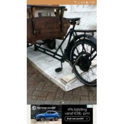 Bakfiets Antiek //Oldtimer // dik 70 jaar//ook als Decoratie