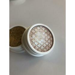 Colourpop supershock shadow