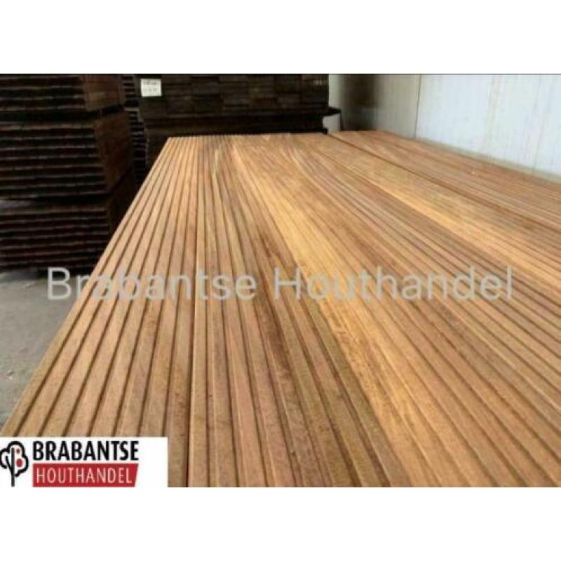 Hardhouten Bankira vlonderplanken / dekdelen / terras plank