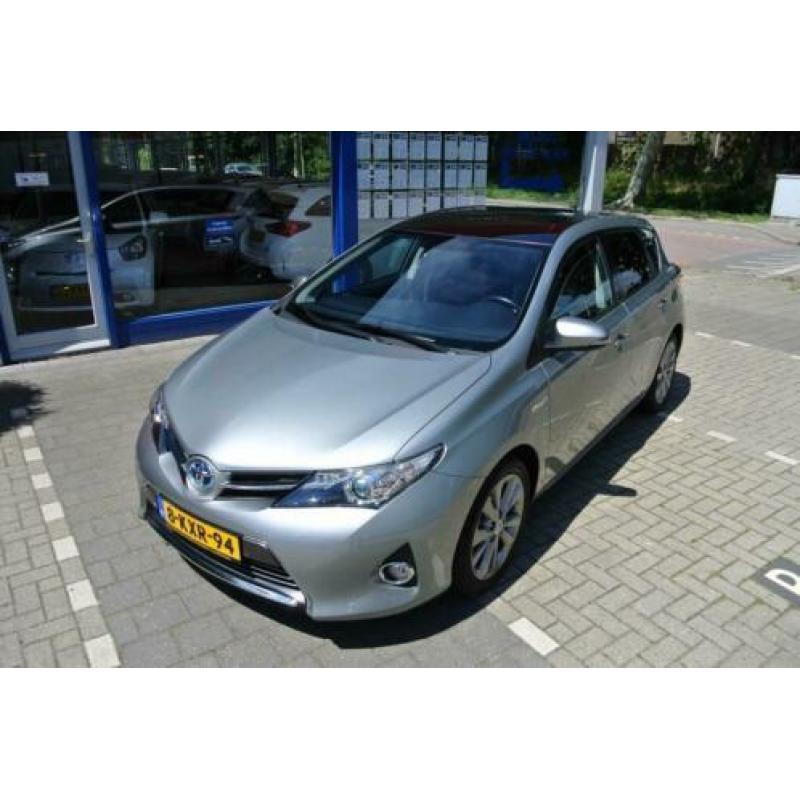 TOYOTA Auris 1.8 Hybrid 136pk CVT Lease Panoramadak