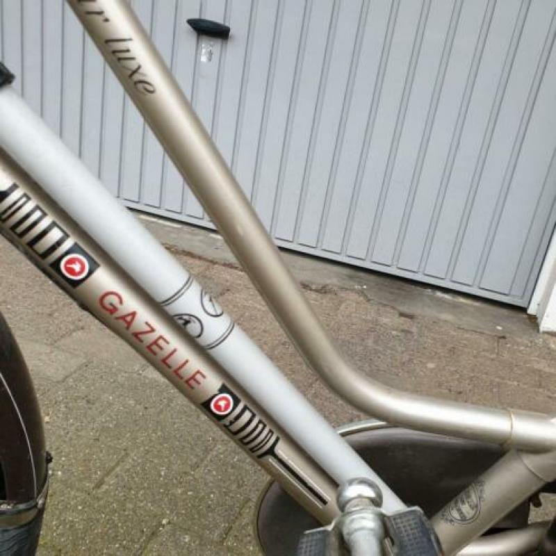 Gazelle Damesfiets 3 versn. Helemaal kompleet.