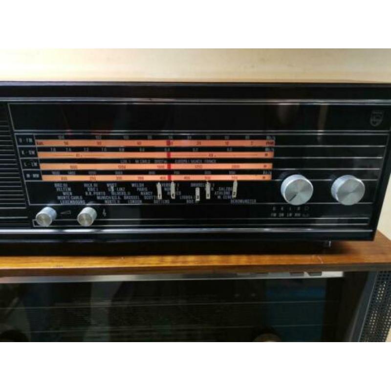 Philips 22 RB 382/007 radio