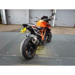 Strakke KTM 1290 Superduke R