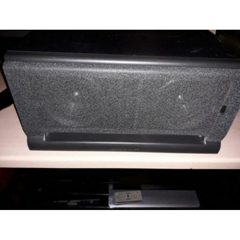 JVC speakers ported superwoofer ingebouwd