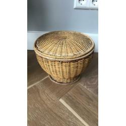 Retro vintage rotan ronde mand met deksel