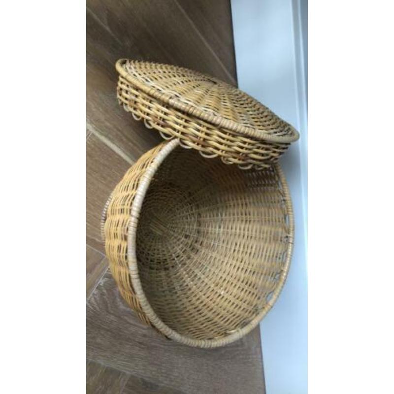 Retro vintage rotan ronde mand met deksel